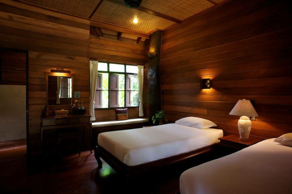 Hotel Khum Lanna Phrao Zewnętrze zdjęcie