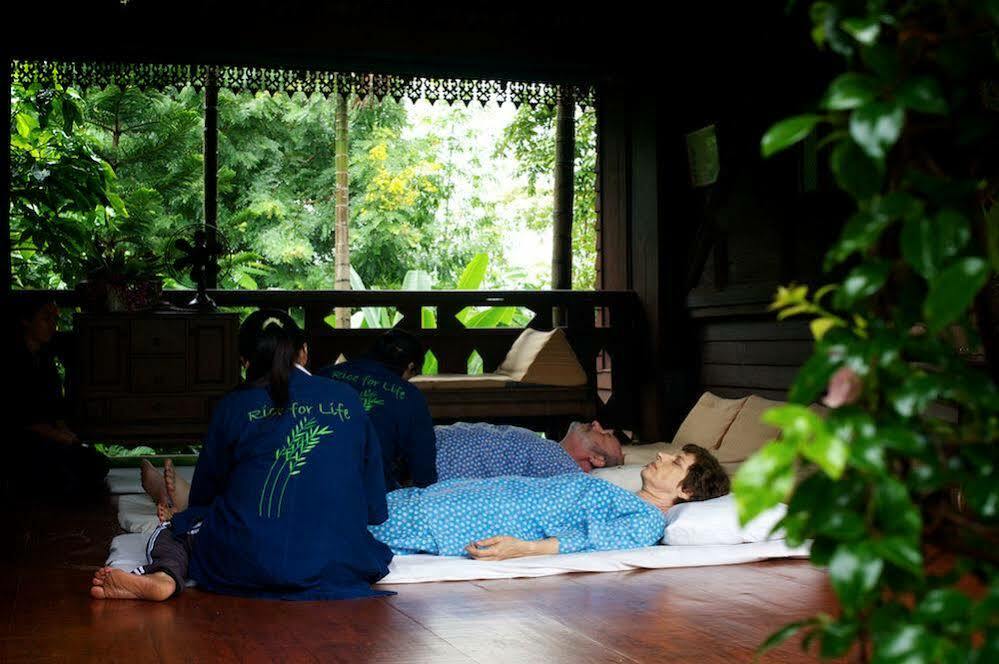 Hotel Khum Lanna Phrao Zewnętrze zdjęcie